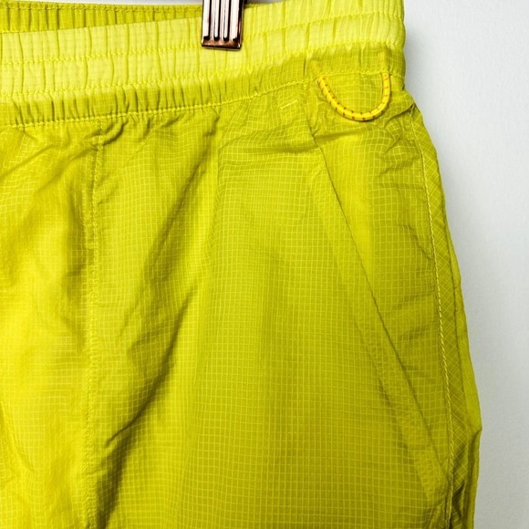 Outdoor Voices NWT BreakLite 5" Short Size XL - Picture 4 of 12